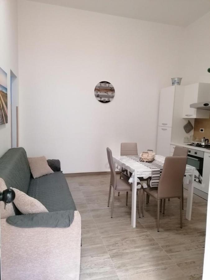 Alojamento de Acomodação e Pequeno-almoço Palermo Inn Apartment *