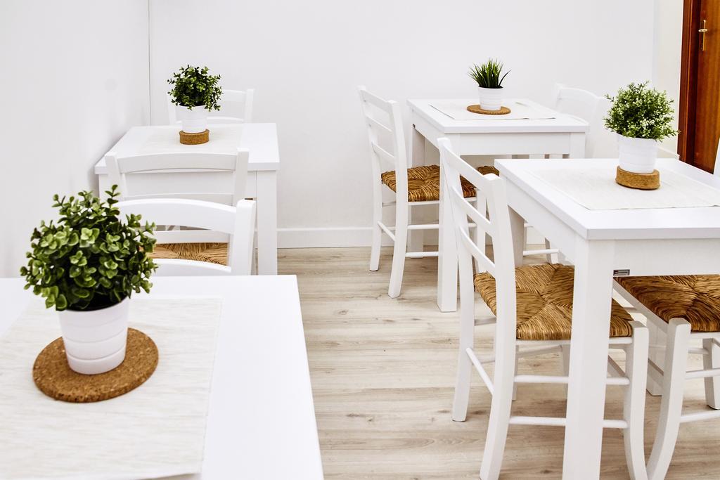 Alojamento de Acomodação e Pequeno-almoço Palermo Inn Apartment *